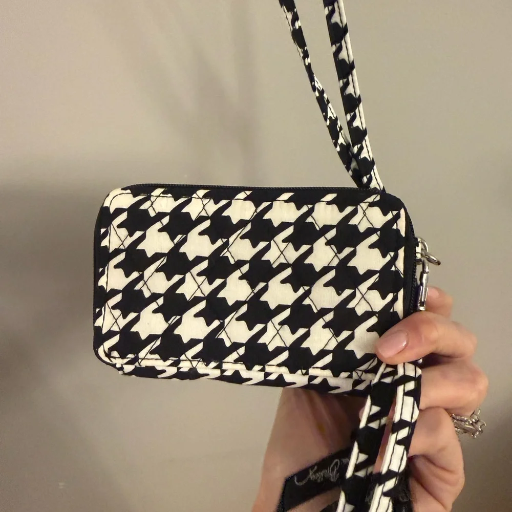Vera Bradley RFID All-in-One Crossbody Wristlet Wristlet Black White Houndstooth